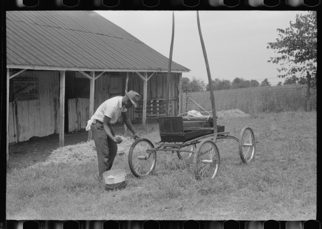 Preparing for the Shelby County Horse Show and Fair, Shelbyville, Kentucky