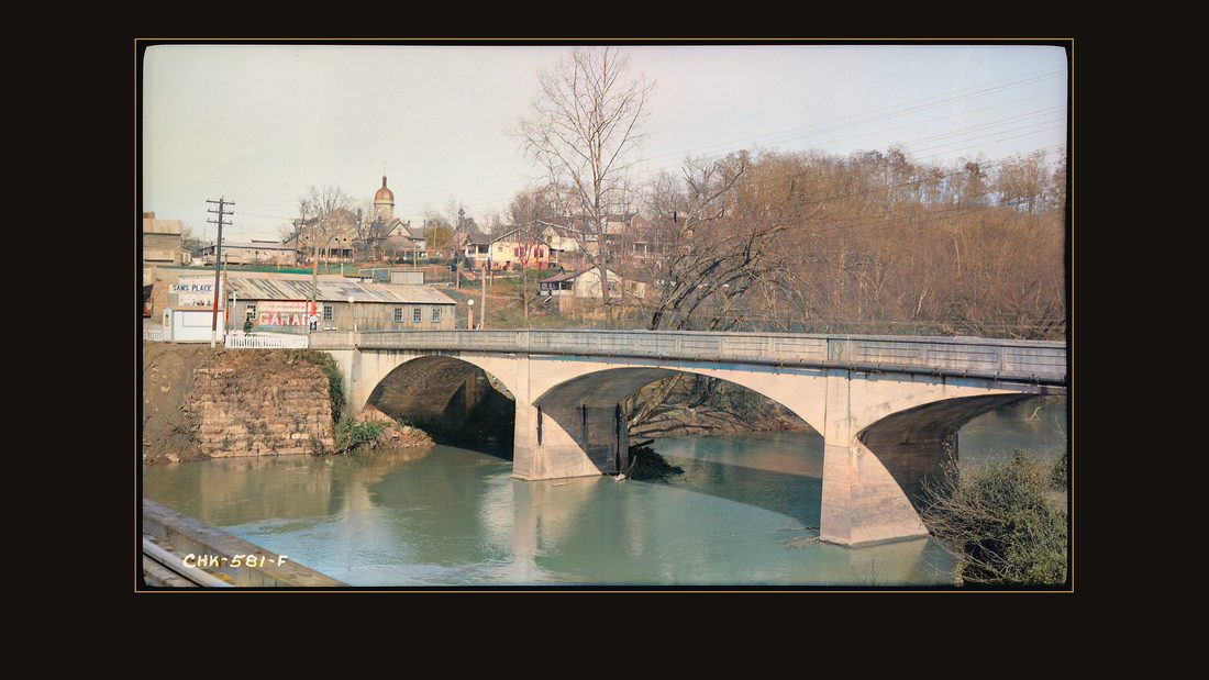 Hiwassee River Bridge, Murphy in Background